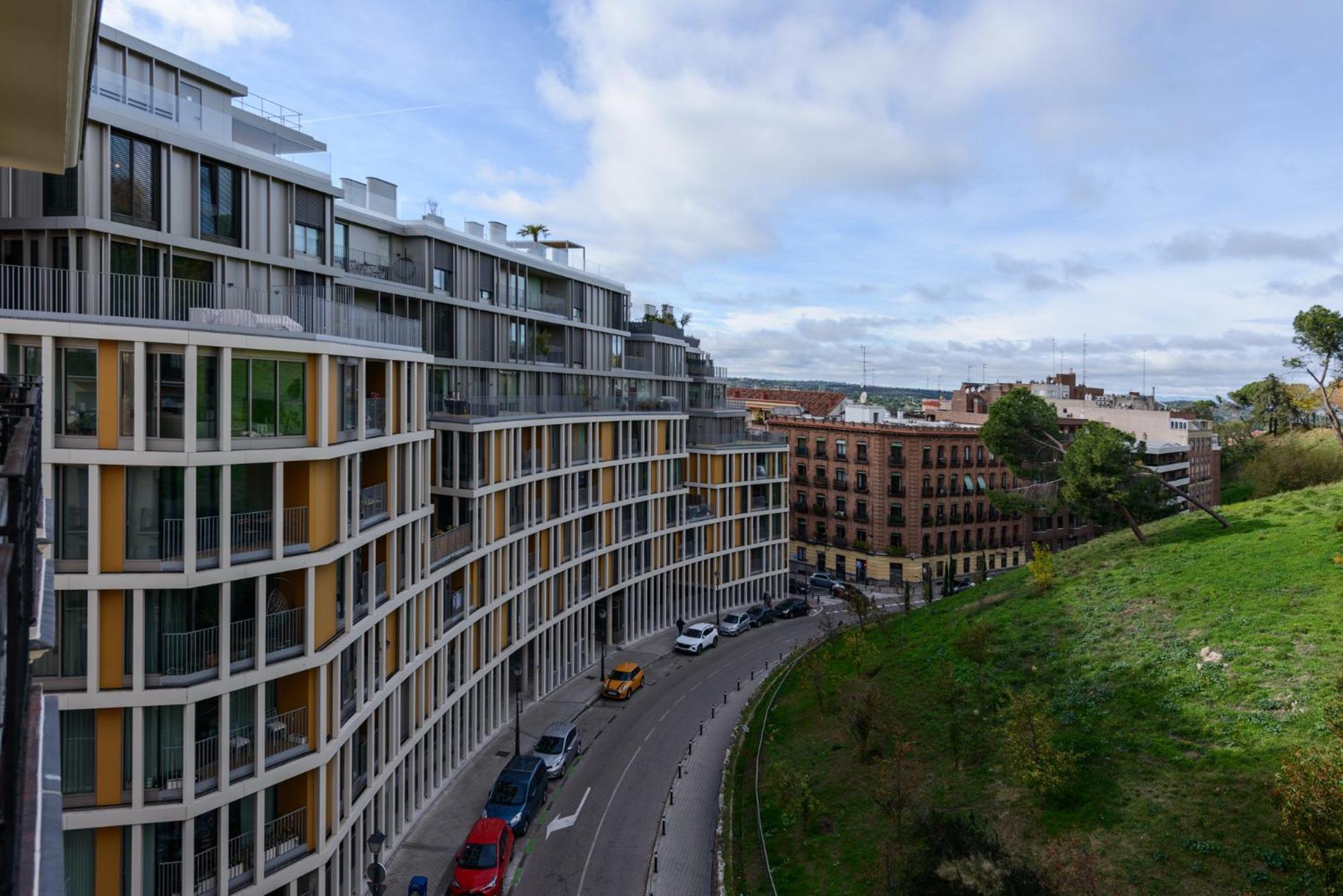 דירות Amplio Piso En Madrid Centro Con Vistas Al Templo De Debod מראה חיצוני תמונה