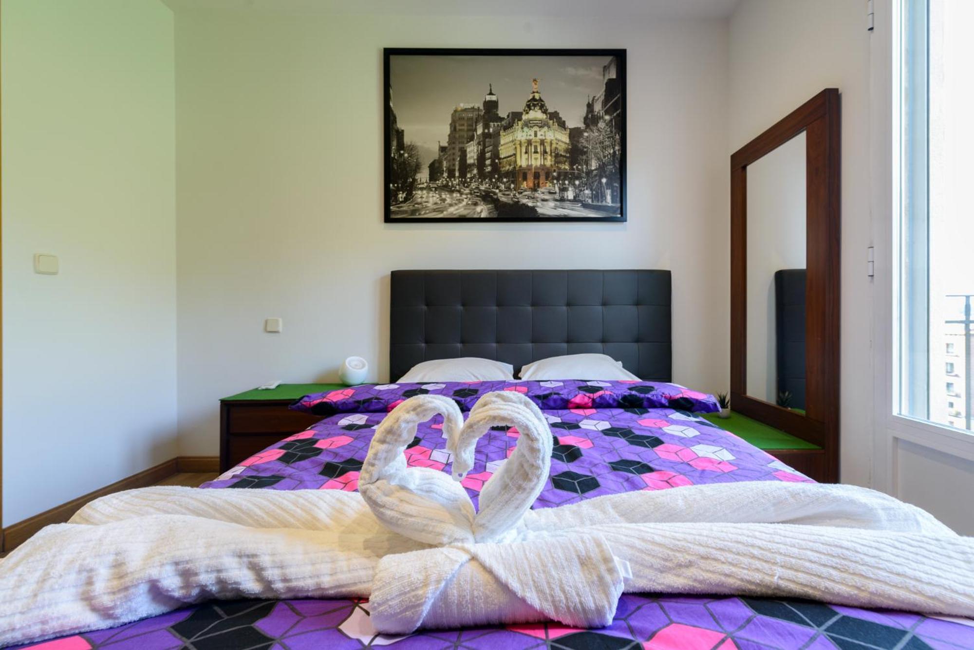 דירות Amplio Piso En Madrid Centro Con Vistas Al Templo De Debod מראה חיצוני תמונה