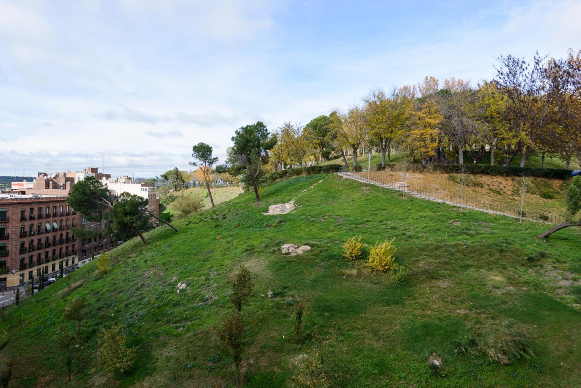 דירות Amplio Piso En Madrid Centro Con Vistas Al Templo De Debod מראה חיצוני תמונה